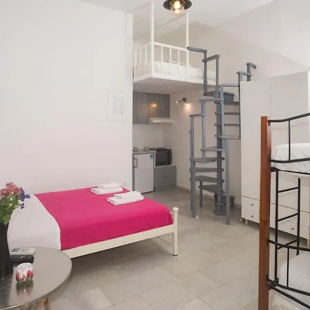 Apartment Dnaxos Naxos City